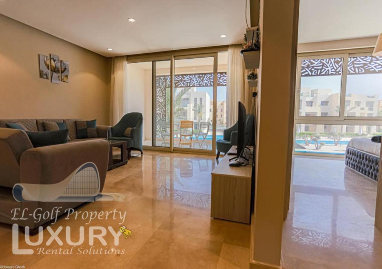 Apartment Mangarov-2br. M1-6b-12